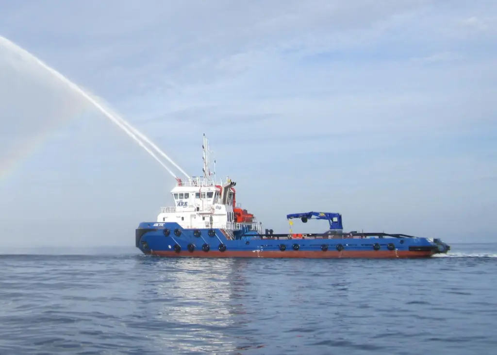 The tug can operate in ice up to 80cm thick