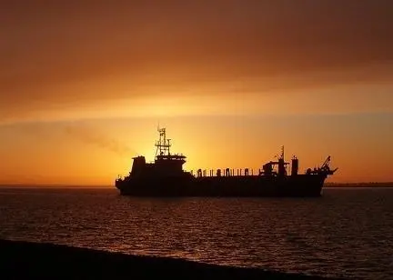 The shipping industry now supports 537,500 UK jobs