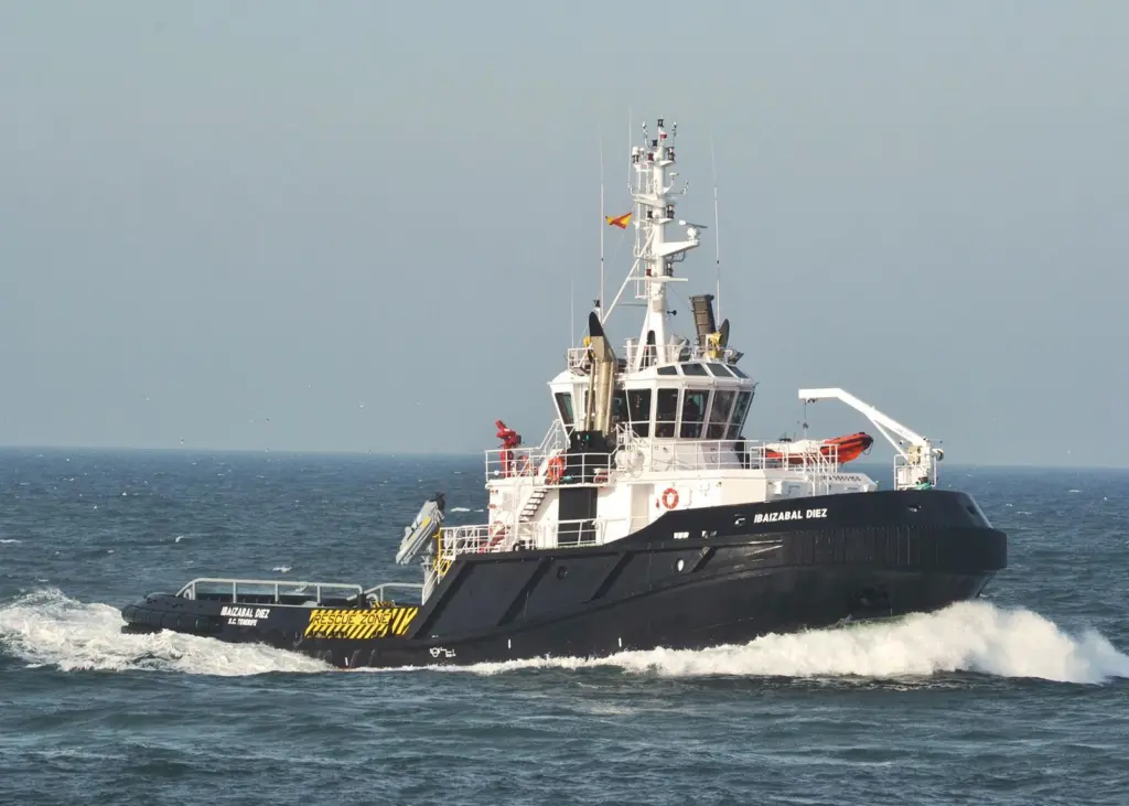 Izbaizabal Once is one of a pair of powerful Voith tractor tugs completed by Armon