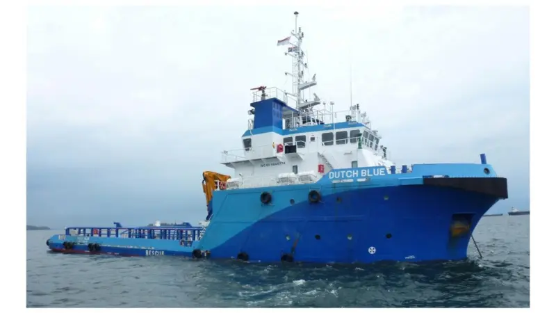 Dutch Blue made its maiden voyage to the Netherlands will a large consignment of barges. Photo courtesy of Capt Piet Sinke
