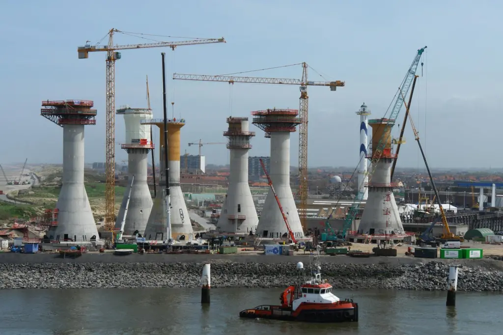 Six of the 54 turbine foundations at Belgium's Thornton Bank windfarm are concrete gravity based (C-Power NV, Tom D'Haenens)