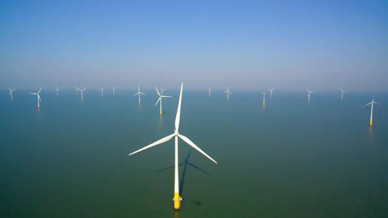 The Kentish Flats extension will see up to an additional seventeen turbines added to the windfarm (Vattenfall - Chris Laurens)