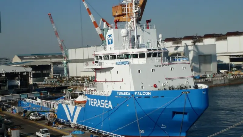 TeraSea Falcon is the first of four 200 tonne bollard pull tugs for the new Singapore based company TeraSea