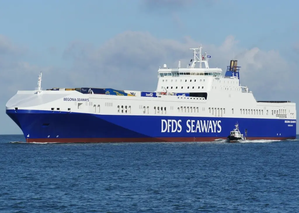 The course includes an excursion to view DFDS Motorways of the Sea operations at the Port of Rosyth