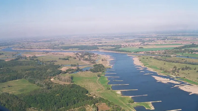 Boskalis will carry out dredging to maintain the shipping fairway of the River Elbe