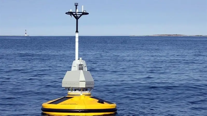 In Norway Fugro has developed their Seawatch buoy system that is equipped with a LIDAR