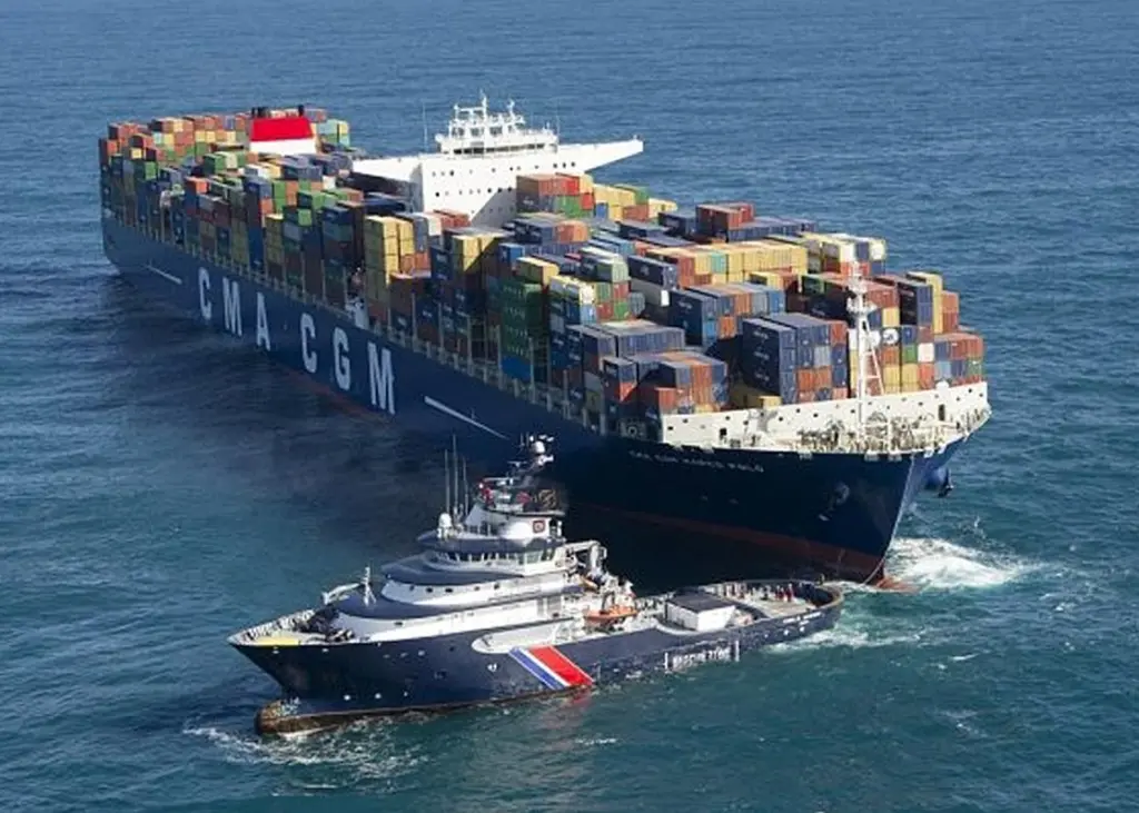 The French Government organised an towing exercise with the ETV Abeille Bourbon and the giant container ship CMA CGM Marco Polo