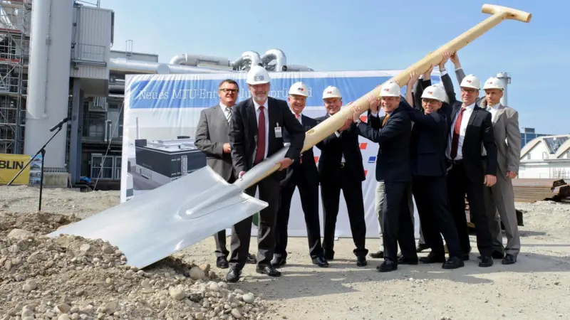 MTU Friedrichshafen held a ground breaking ceremony to mark the start of construction work