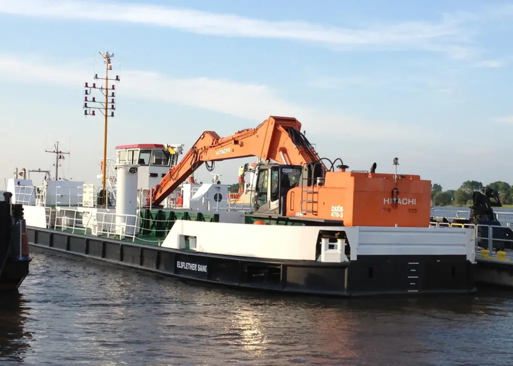 The Elsflether Sand is one of four new Federal Waterways vessels to use the Prolec Digmaster system