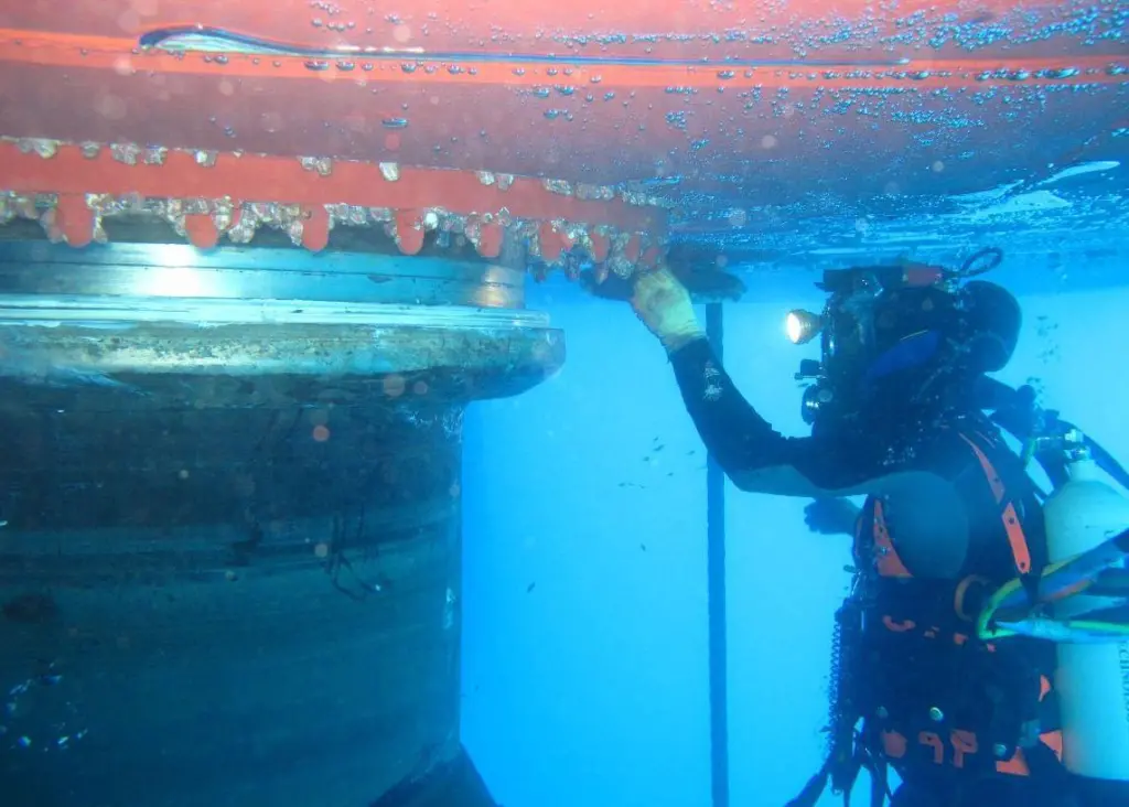The Hydrex team carried out a detailed underwater inspection
