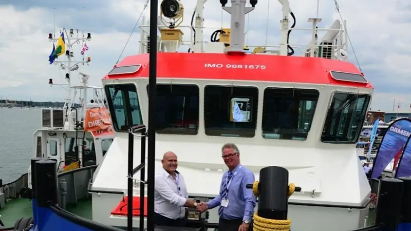 John Spencer, managing director of GPS Marine (left) and Casper Vermeulen of Damen Shipyards