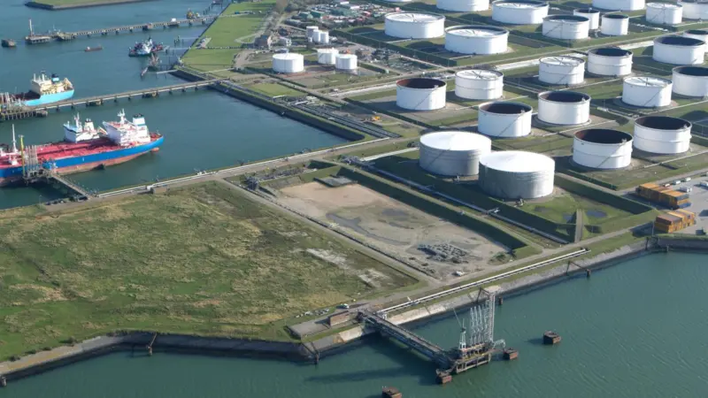 Dredging at Shell Europort will allow access for the very largest tankers