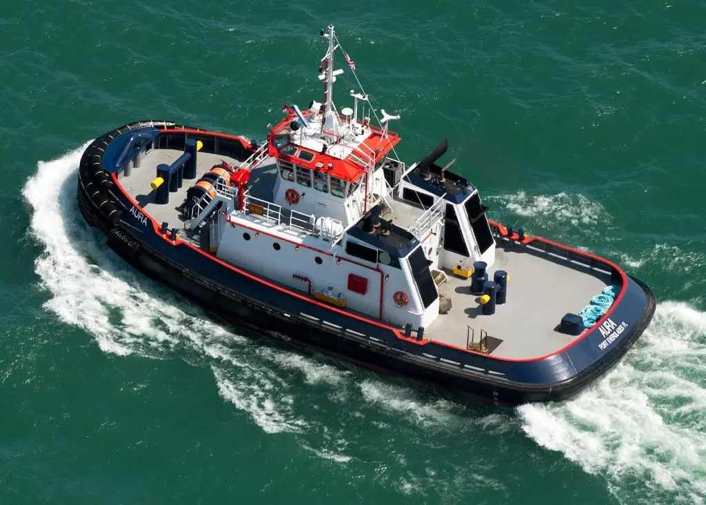 Newbuild tug Aura features a JonRie series 220 Double Drum winch and a Series 421 capstan. Photo courtesy of Great Lakes Shipyard