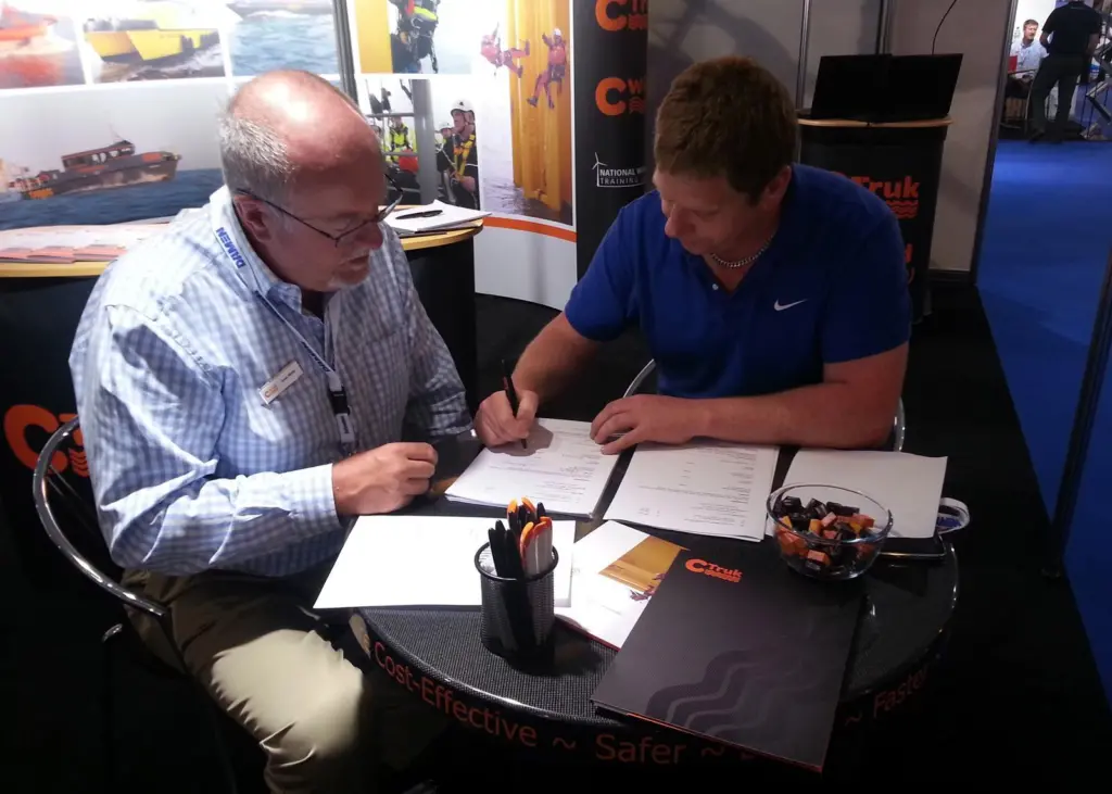 Andy White, CTruk Chairman (left) with Paul Knight,