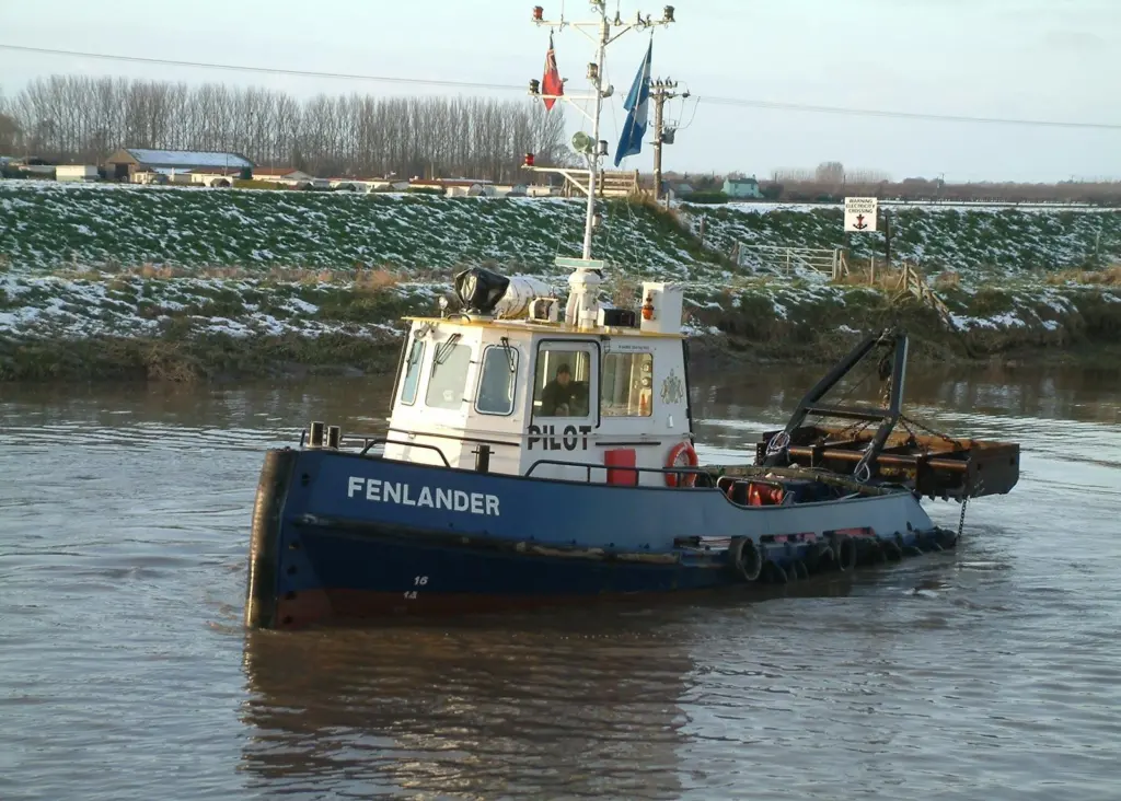 The tug Fenlander is benefitting from recently fitted new propellers