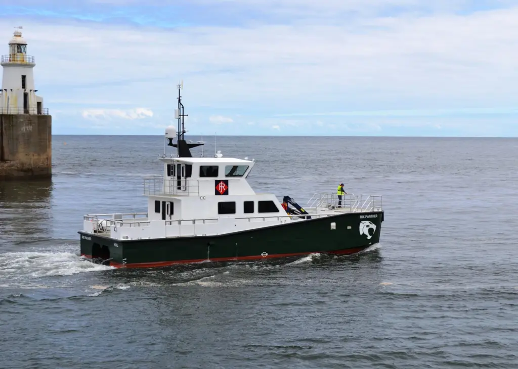 One of Alnmaritec’s new Wave Captain class WFSVs heads out to sea