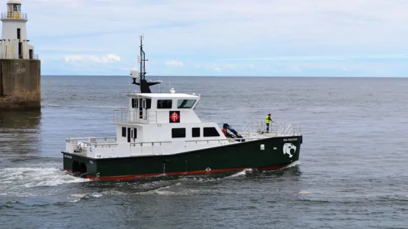 One of Alnmaritec’s new Wave Captain class WFSVs heads out to sea