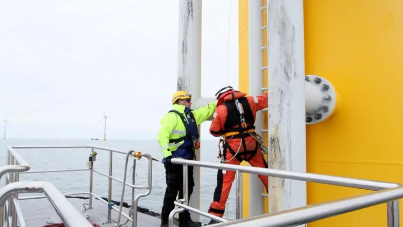 Transferring personnel from vessel to turbine is one of the most potentially hazardous processes faced by those working in the offshore wind energy industry