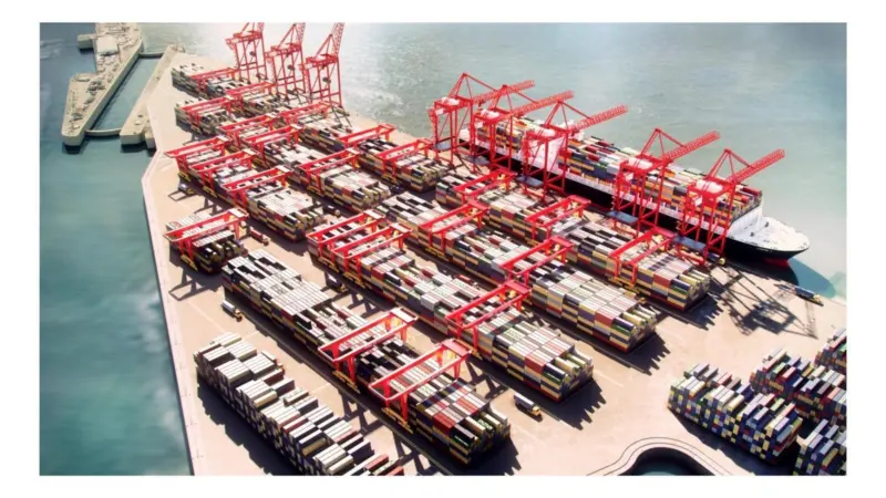 Liverpool2 will accommodate two 13,500 TEU container ships at the same time. Photos: Peel Ports