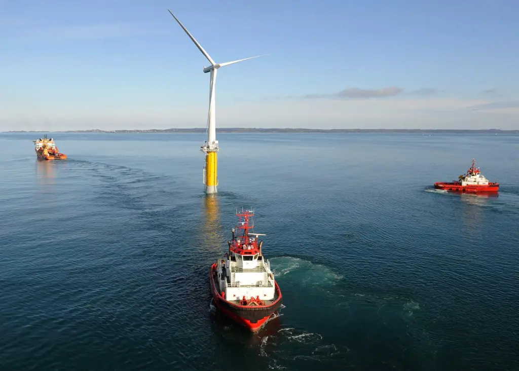 Hywind, the world's first full-scale floating wind turbine (Ã˜yvind Hagen - Statoil)