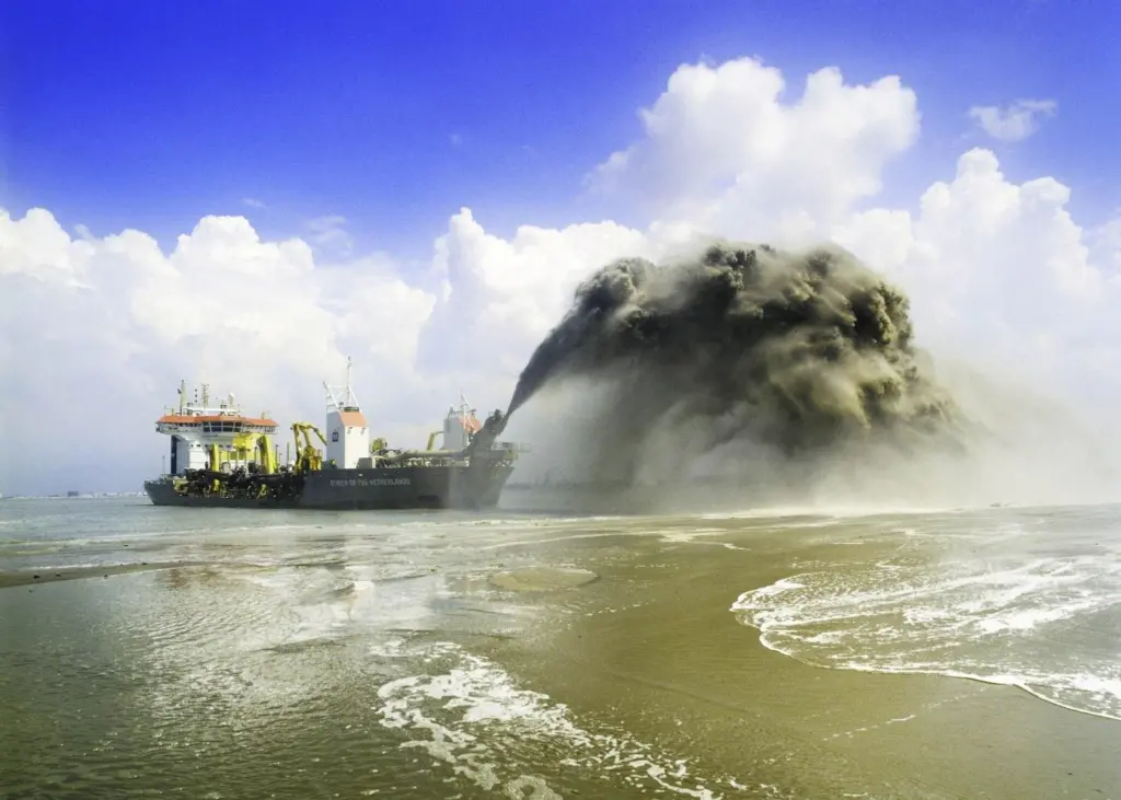 The modern dredging industry is in high demand