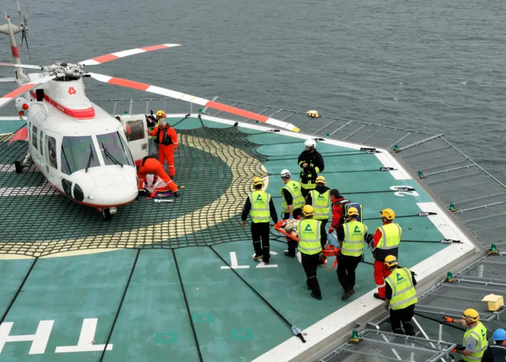 Within an hour the ‘patient’ was handed over to an emergency physician who had arrived by helicopter and then transported by helicopter to hospital