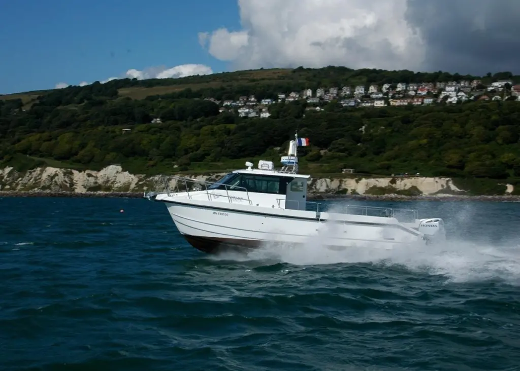 Noden is seen departing the Isle of Wight on its delivery voyage to Royan in France