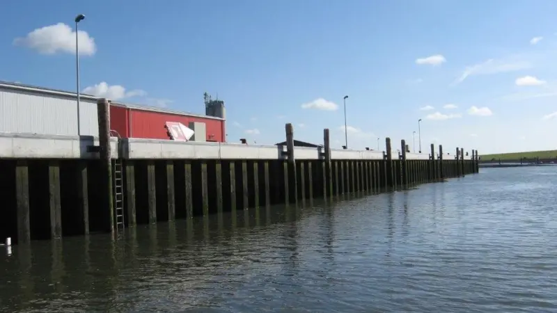 New berths for fishing hub Buesum