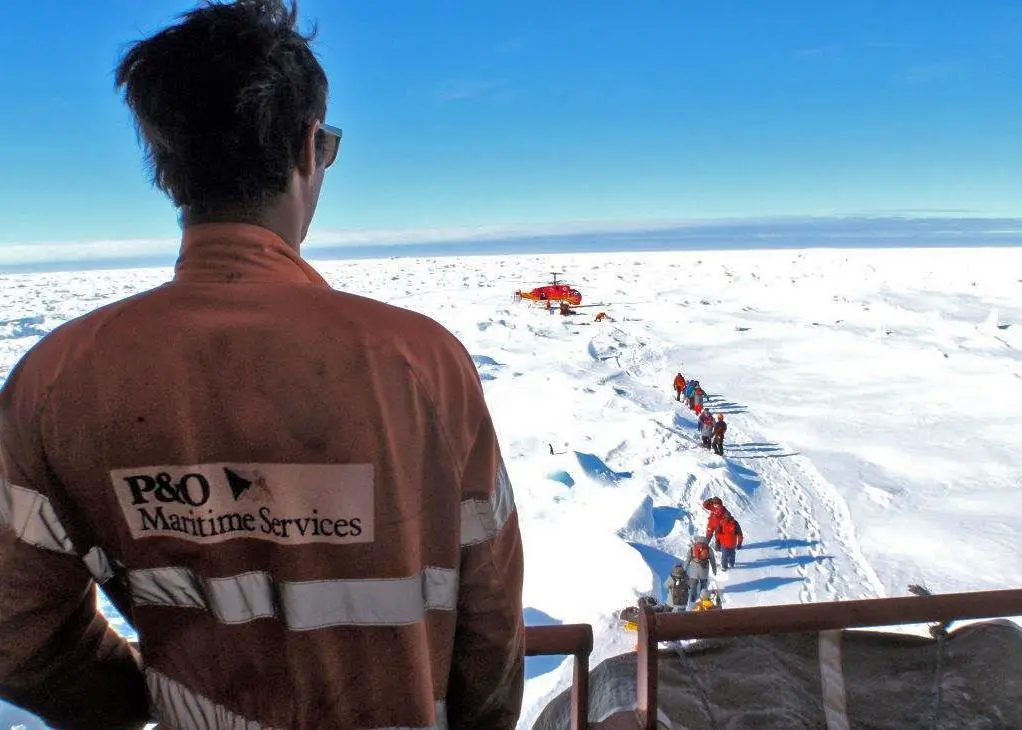 Passengers were transferred by helicopter to an ice flow.