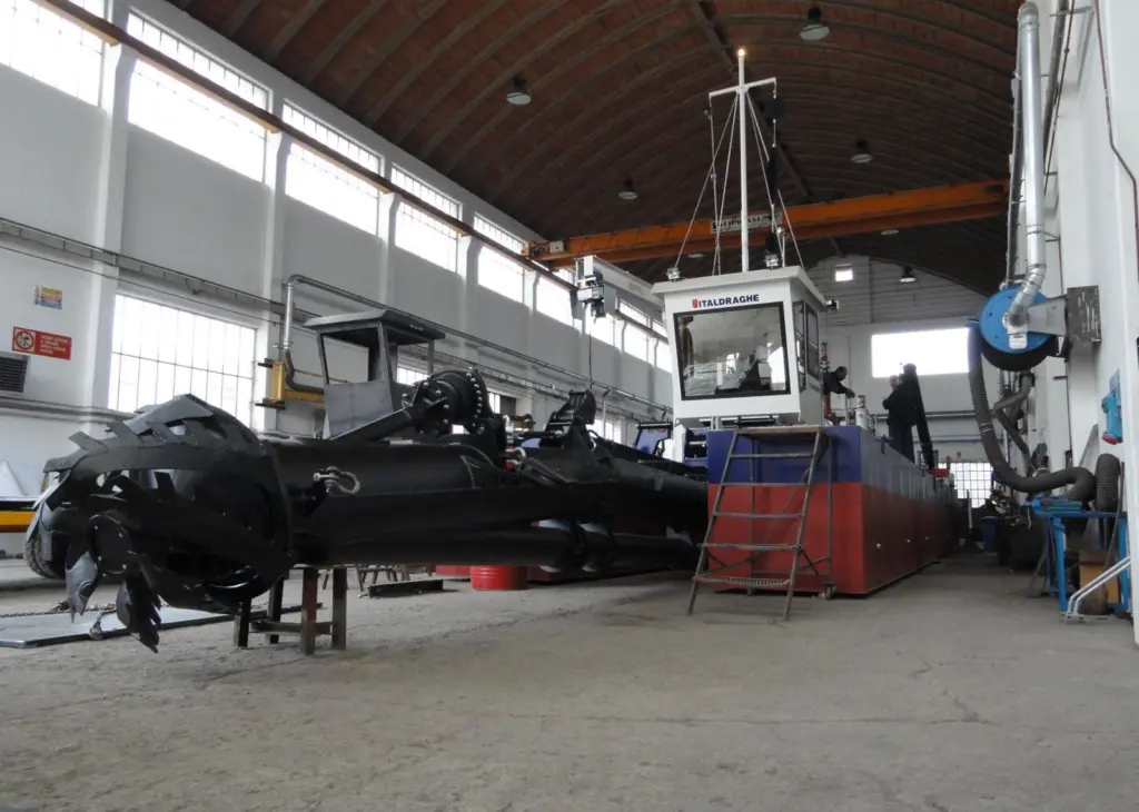 The vessel will be used primarily to dredge the seven industrial ports situated around the edge of Lake Tana