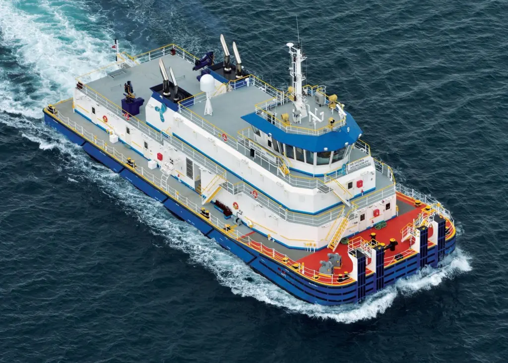 HB Hydra is the first of a series of eight powerful diesel-electric pusher tugs to be built for use in Brazil