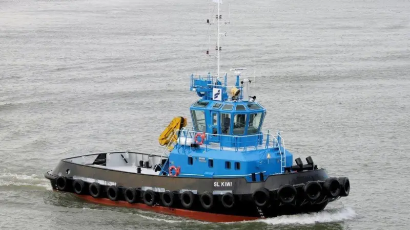 SL Kiwi is the second of two Damen ST 2208 tugs configured for terminal support duties and delivered to Smit Lamnalco