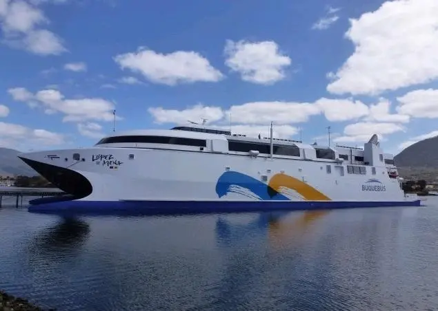 Francisco is capable of travelling at speeds of up to 58 knots in busy marine traffic areas