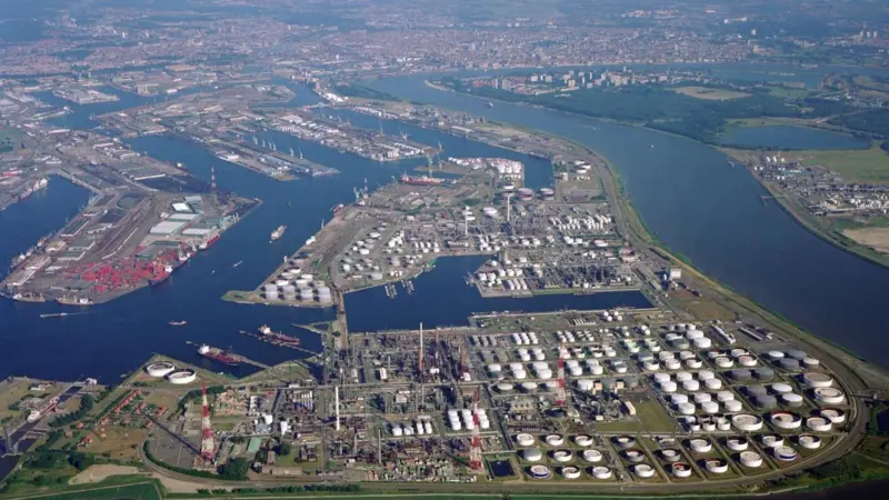 Antwerp – a forerunner in the development of LNG bunkering at ports