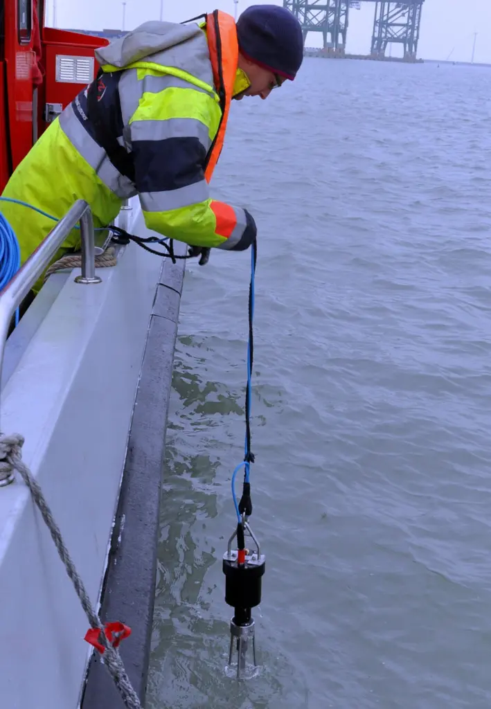 Dutch Dredging BV has acquired the system for coastal research of mud bank migration
