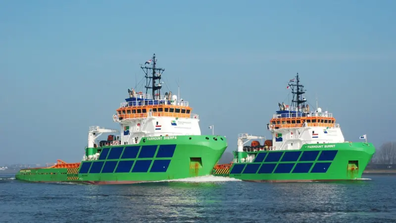 Fairmount Summit and Fairmount Sherpa are two of the five 205 tonne bollard pull deepsea tugs taken over by Boskalis. Photo courtesy of L vd Meijden