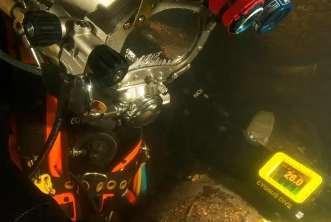 The DIVE MK2 gauge uses the digital multiple echo technique to measure metal thickness