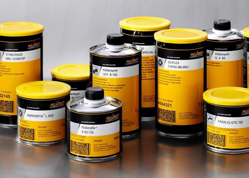 Based on ester oil and selected adhesives, the grease is VGP-compliant
