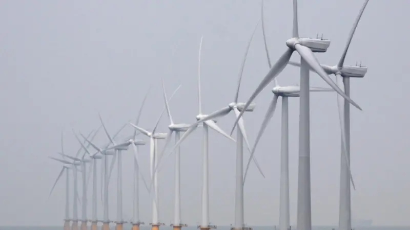 Integrated manufacturing facilities will lead to turbine cost reductions Photo: Peter Barker