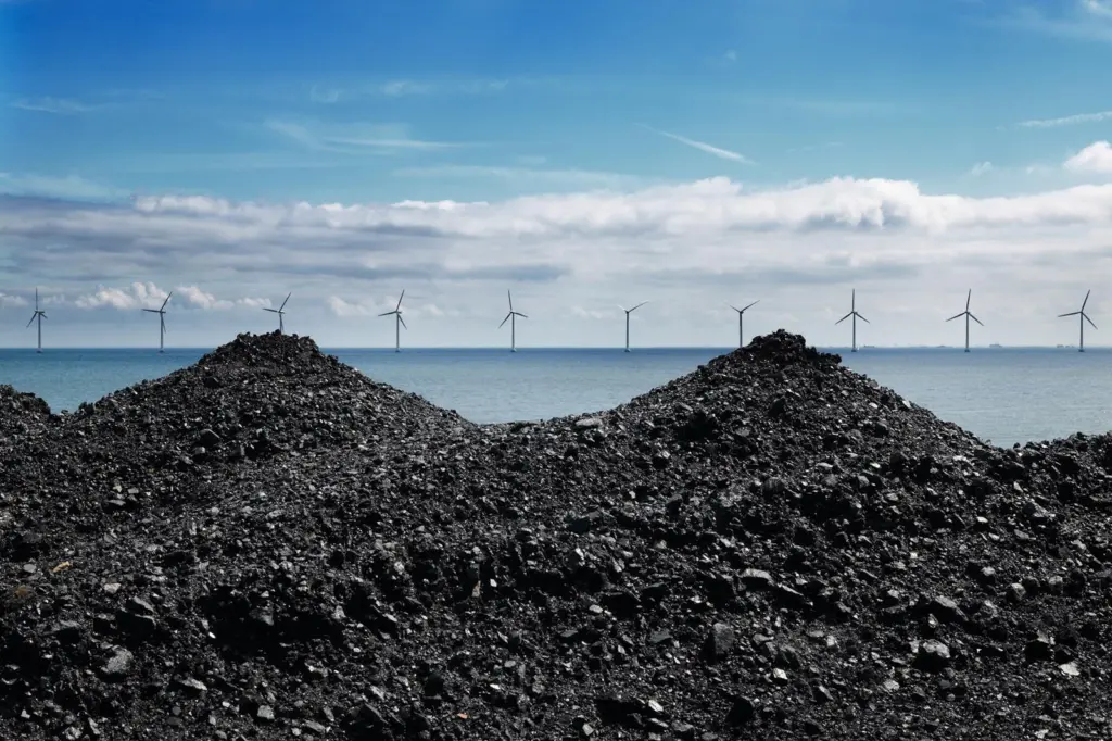 Offshore wind costs must be reduced to compete with other forms of energy generation (DONG Energy)