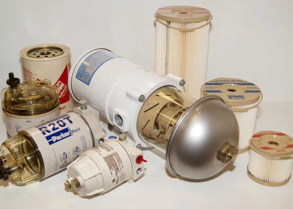 See the new Racor Snapp Marine Fuel Filter at Seawork