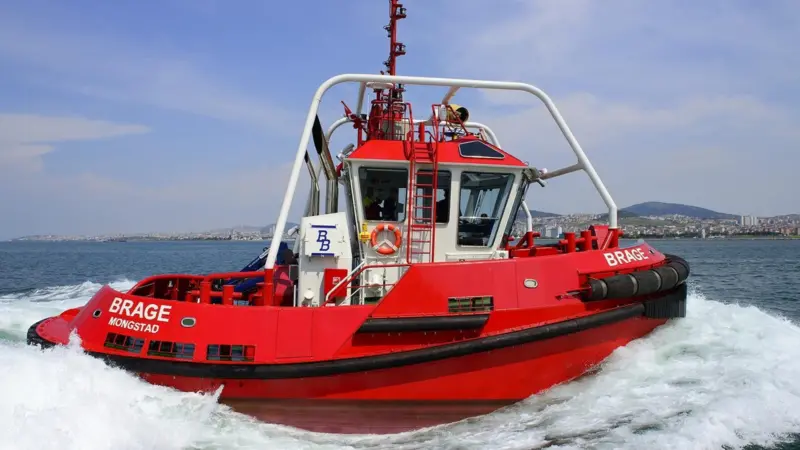 ‘Brage’ is a versatile, highly manoeuvrable, line-handling tug completed for Buksèr og Bergingfor use at the Mongstad oil terminal on the northwest coast of Norway