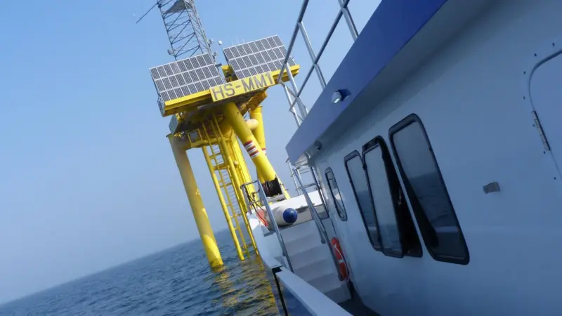 Integrated services for offshore projects