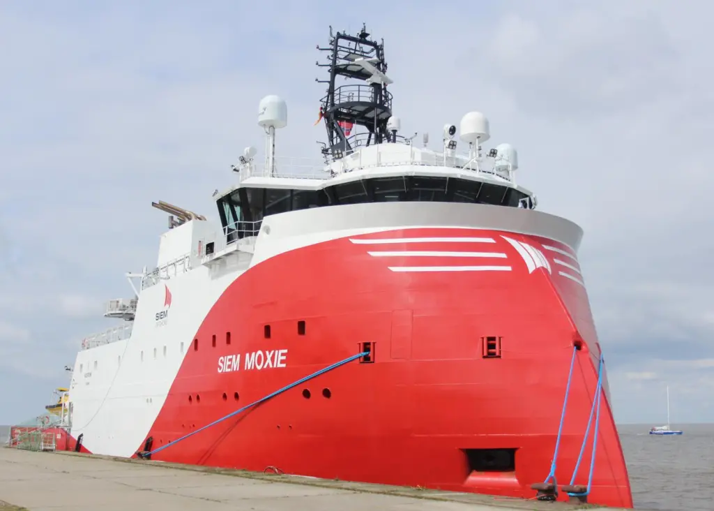ULSTEIN's patented X-BOW will provide a smooth ride for the technicians (Siem Offshore Contractors)