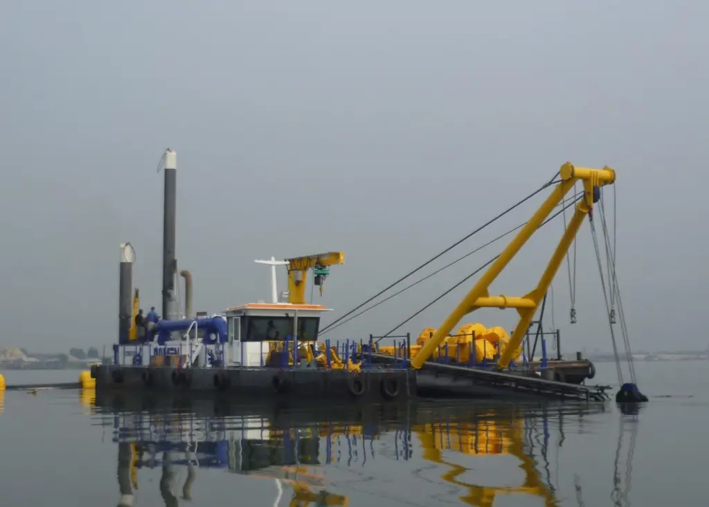 The CSD500 at work at 16m dredging depth