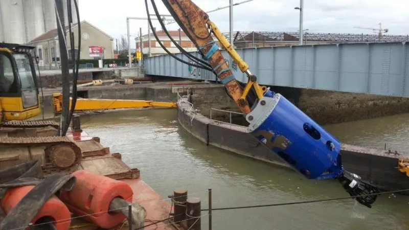 The Damen DOP submersible dredge pump is a versatile tool