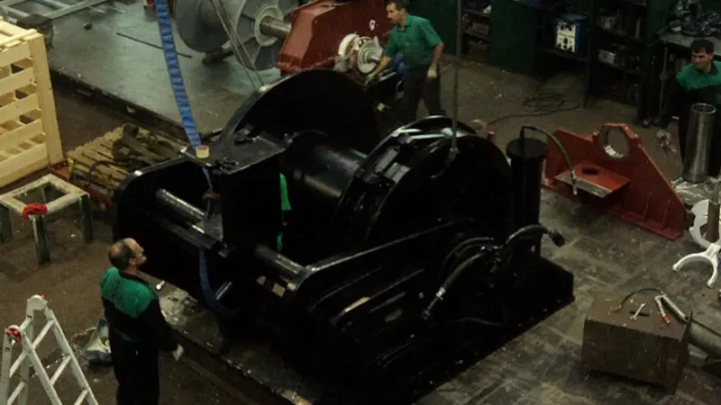 'Kwanza' towing winch under build, by Fluidmecanica