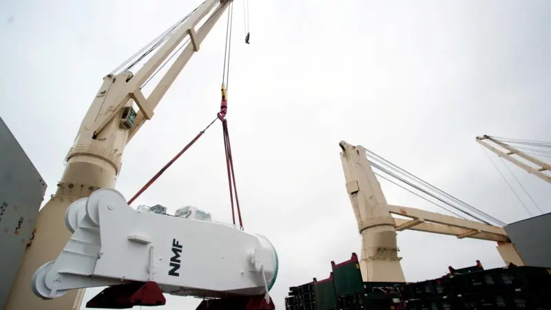 TTS DK II multipurpose cranes