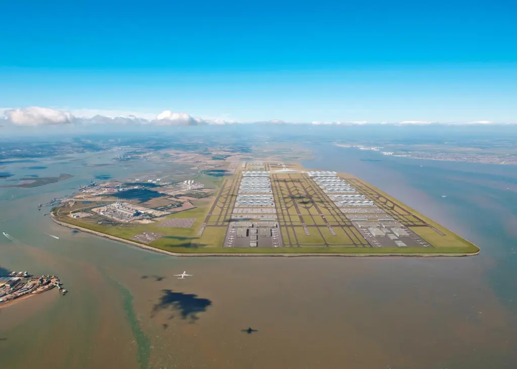 The proposed Isle of Grain airport (Photo: A Foster and Partners)