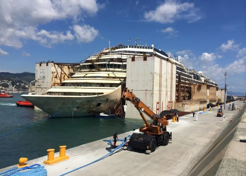 'Costa Concordia' is now safely moored in the Port of Genoa Voltri, ready for scrapping